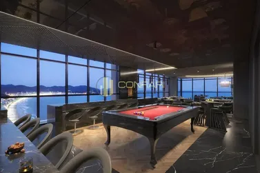 Apartamento &agrave; venda - 139m&sup2; - Meia Praia