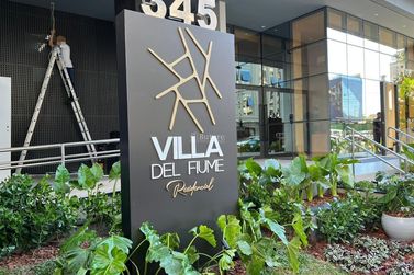 Apartamento &agrave; venda - 123m&sup2; - Meia Praia