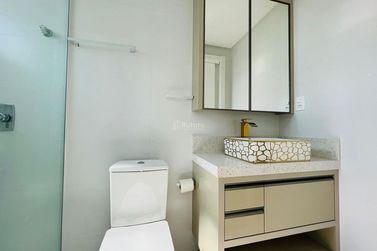Apartamento &agrave; venda - 117m&sup2; - Meia Praia