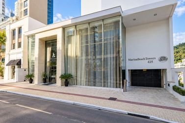 Apartamento &agrave; venda - 180m&sup2; - Centro