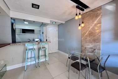 Apartamento &agrave; venda - 91m&sup2; - Centro