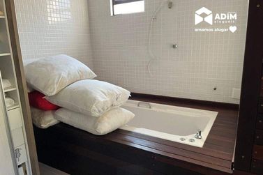 Casa para alugar - 349m&sup2; - Vila Real