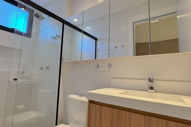 Apartamento &agrave; venda - 124m&sup2; - Meia Praia
