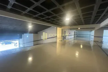 Apartamento &agrave; venda - 133m&sup2; - meia praia