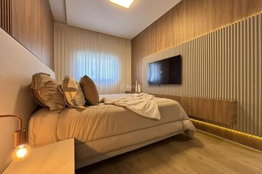 Apartamento &agrave; venda - 140m&sup2; - Meia Praia