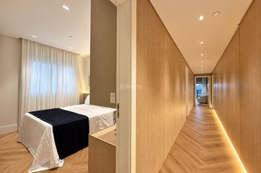 Apartamento &agrave; venda - 230m&sup2; - Barra Sul