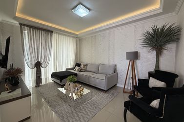 Apartamento &agrave; venda - 150m&sup2; - Meia Praia