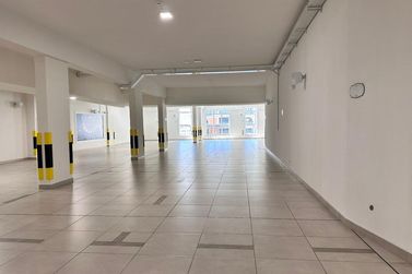 Apartamento &agrave; venda - 160m&sup2; - Centro