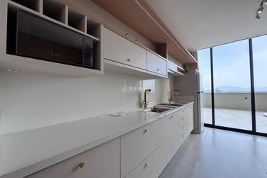 Apartamento &agrave; venda - Meia Praia
