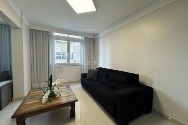 Apartamento &agrave; venda - 153m&sup2; - Centro