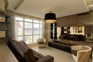 Apartamento &agrave; venda - 190m&sup2; - Meia Praia