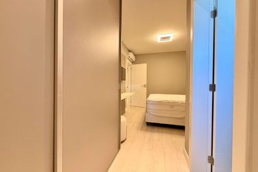 Apartamento &agrave; venda - 187m&sup2; - Meia Praia