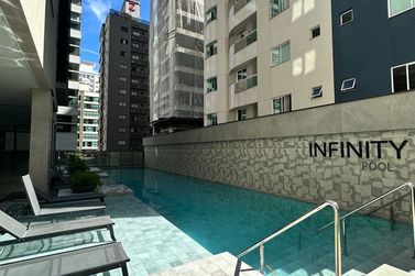 Loft &agrave; venda - 40m&sup2; - Meia Praia