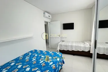 Apartamento &agrave; venda - 271m&sup2; - Meia Praia