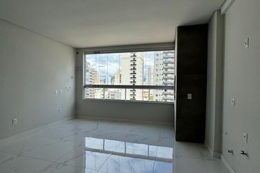 Apartamento &agrave; venda - 86m&sup2; - Bal. Perequ&ecirc;
