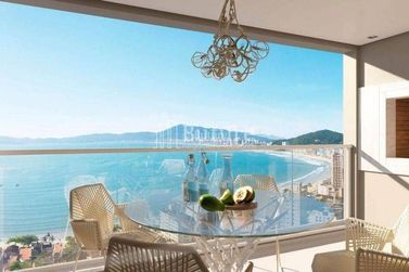 Apartamento &agrave; venda - 150m&sup2; - Centro