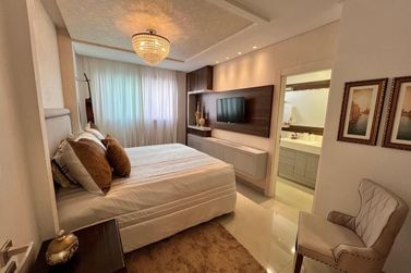 Apartamento &agrave; venda - 149m&sup2; - Meia Praia
