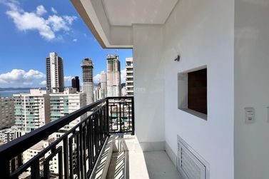 Apartamento &agrave; venda - 160m&sup2; - Centro