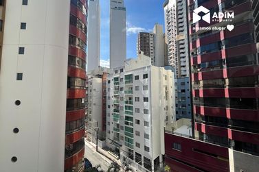 Apartamento para alugar - 126m&sup2; - Centro