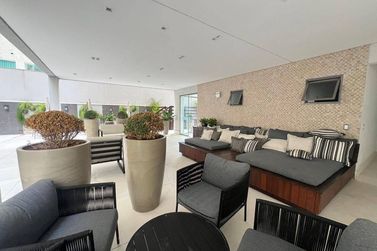 Apartamento &agrave; venda - Meia Praia