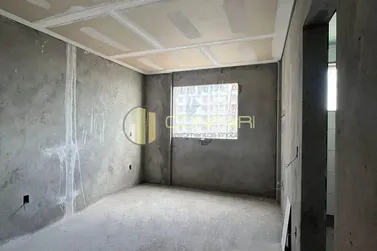 Apartamento &agrave; venda - 129m&sup2; - pereque
