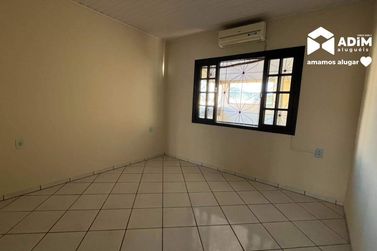 Casa para alugar - 319m&sup2; - Centro
