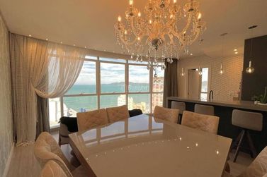 Apartamento &agrave; venda - Meia Praia