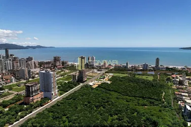 Apartamento &agrave; venda - 81m&sup2; - Perequ&ecirc;