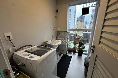 Apartamento &agrave; venda - Meia Praia