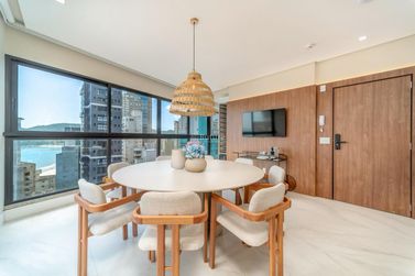 Apartamento &agrave; venda - 193m&sup2; - Barra Sul