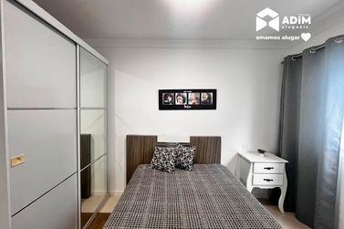 Apartamento para alugar - 130m&sup2; - Centro