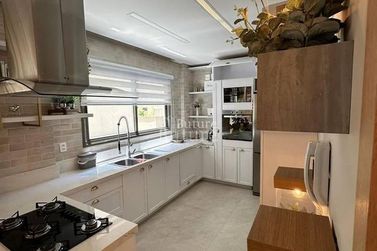 Apartamento &agrave; venda - Meia Praia
