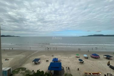 Apartamento &agrave; venda - 168m&sup2; - Meia Praia