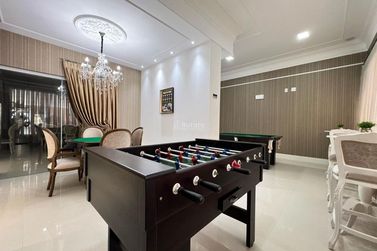 Apartamento &agrave; venda - 171m&sup2; - Meia Praia