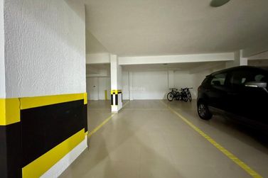 Apartamento &agrave; venda - 240m&sup2; - Meia Praia