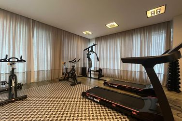Apartamento &agrave; venda - 132m&sup2; - Meia Praia