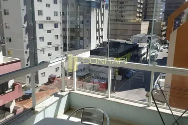 Apartamento &agrave; venda - 95m&sup2; - Meia Praia