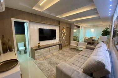 Apartamento &agrave; venda - Meia Praia