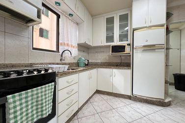 Apartamento &agrave; venda - 146m&sup2; - Meia Praia
