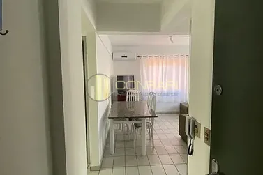 Apartamento para alugar - 60m&sup2; - Centro
