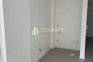 Apartamento &agrave; venda - 70m&sup2; - Morretes