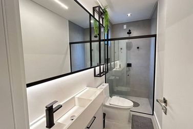 Apartamento &agrave; venda - Meia Praia