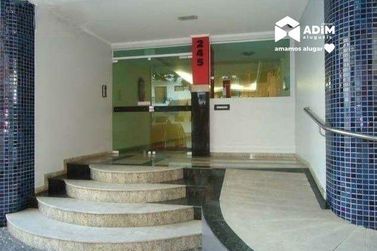 Apartamento para alugar - 121m&sup2; - Centro