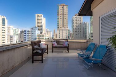 Apartamento &agrave; venda - Meia Praia