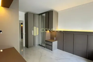 Apartamento &agrave; venda - 163m&sup2; - meia praia