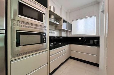 Apartamento &agrave; venda - 194m&sup2; - Meia Praia
