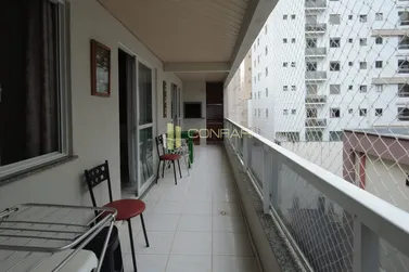 Apartamento &agrave; venda - 137m&sup2; - meia praia