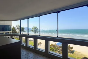 Apartamento &agrave; venda - 170m&sup2; - Meia Praia