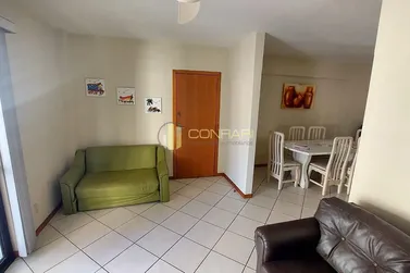 Apartamento para alugar - 163m&sup2; - meia praia