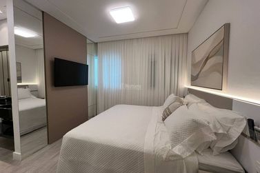 Apartamento &agrave; venda - Meia Praia